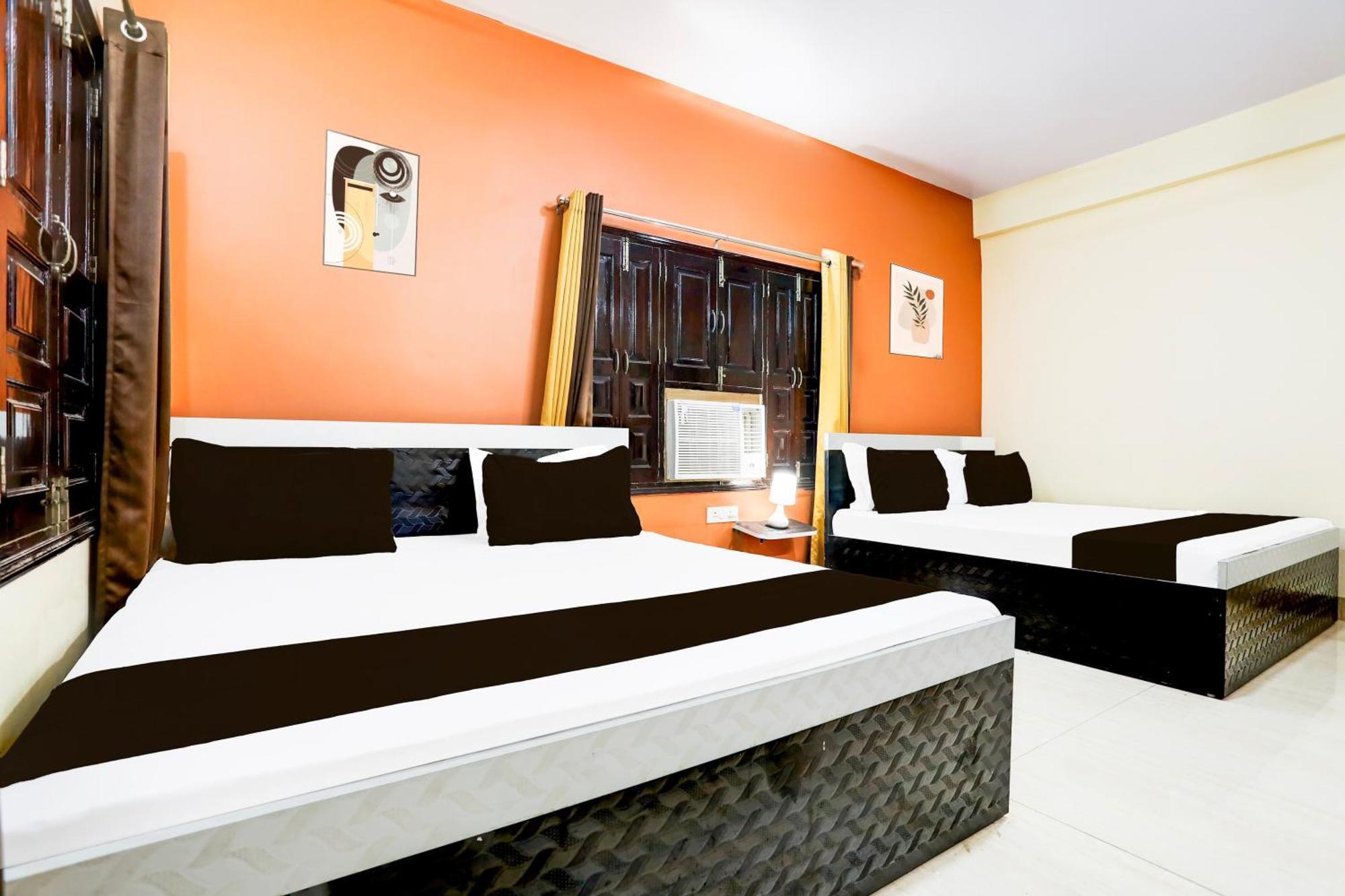 Hotel O R B Palace Varanasi Luaran gambar
