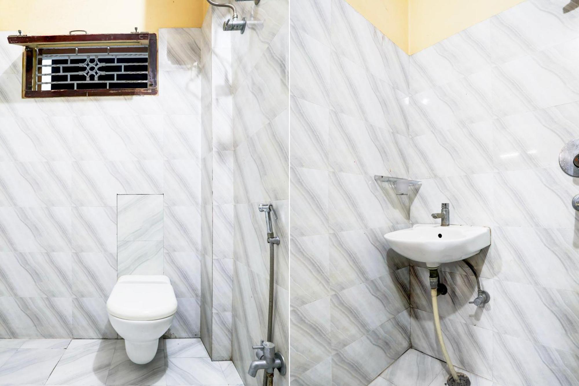 Hotel O R B Palace Varanasi Luaran gambar